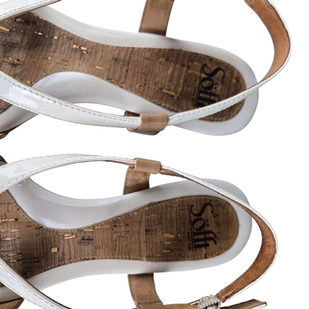 Sofft Bali Flat Sandals 9M White Tan Patent Cork Footbed Buckle Closure - Picture 9 of 10